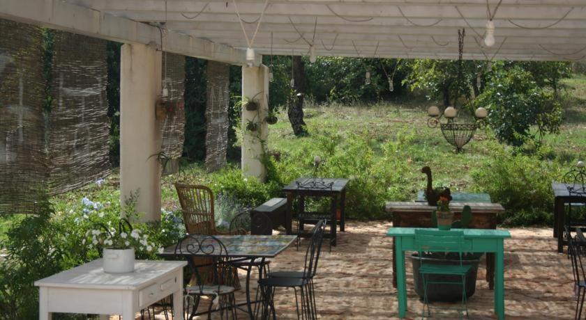 I Trulli Di Acquarossa Aparthotel Cisternino Esterno foto